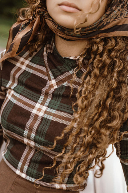 D932-NAPL - CROSSOVER V MOCK NECK TOP