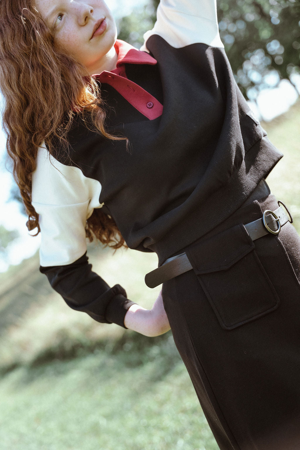 D976-BK - POCKET DETAIL A-LINE SKIRT