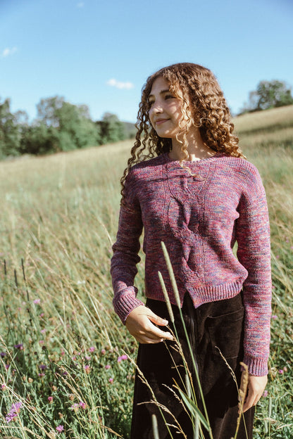 D902-BU - LARGE CABLE KNIT SWEATER