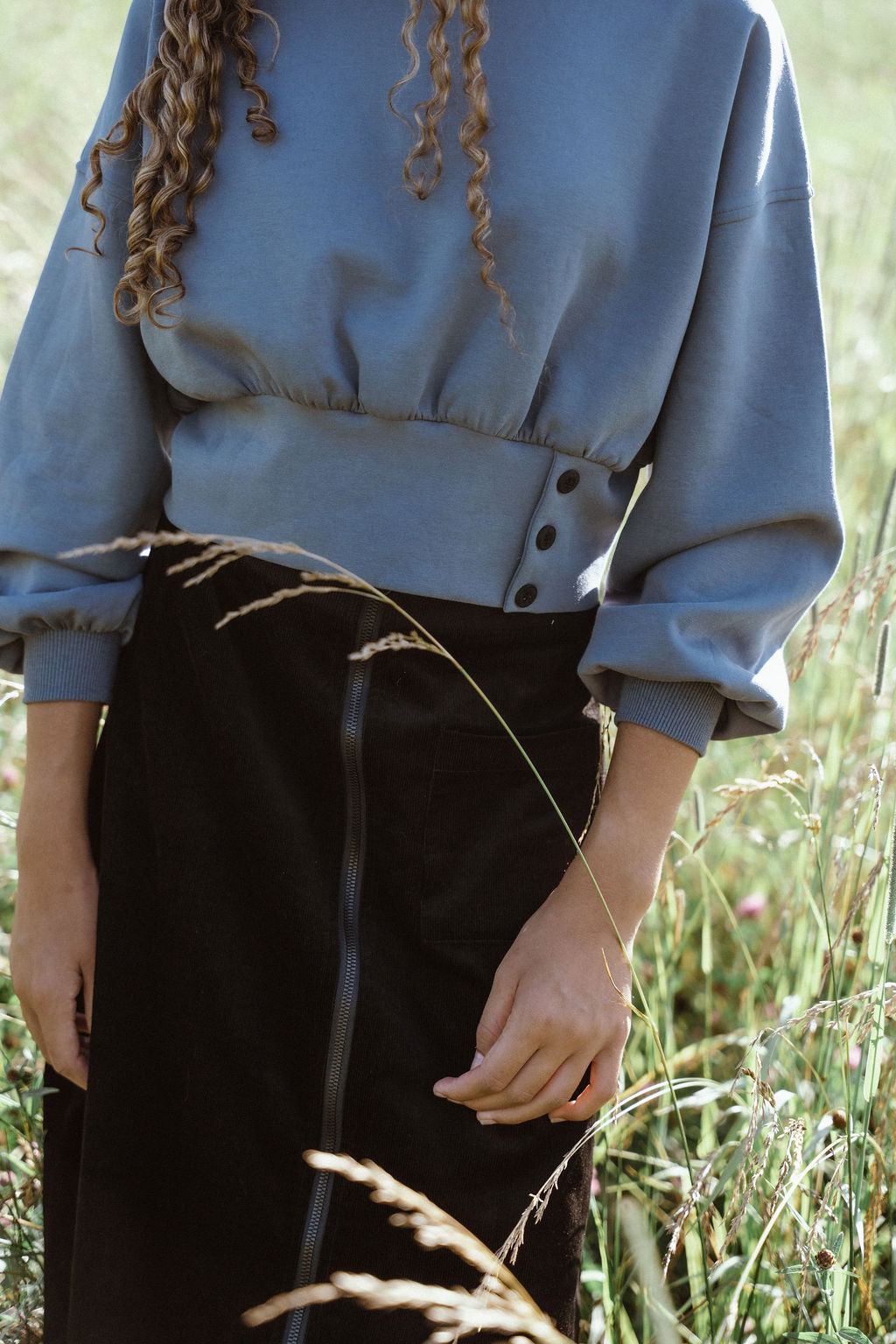 D972-NA - ZIPPER DETAIL CORDUROY SKIRT