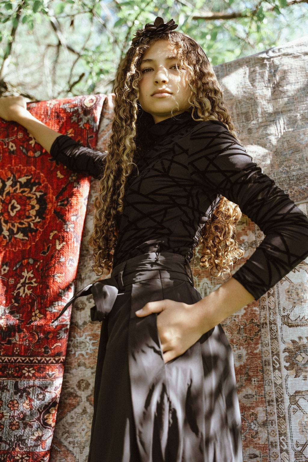 G970-BK - VELVET PRINTED MESH TURTLENECK