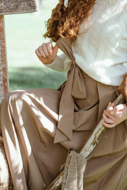 G990-CO - BOW DETAIL TAFFETA SKIRT