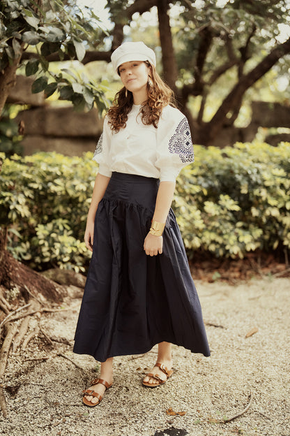 G859-NA - EMBROIDERY DETAILED SHIRT