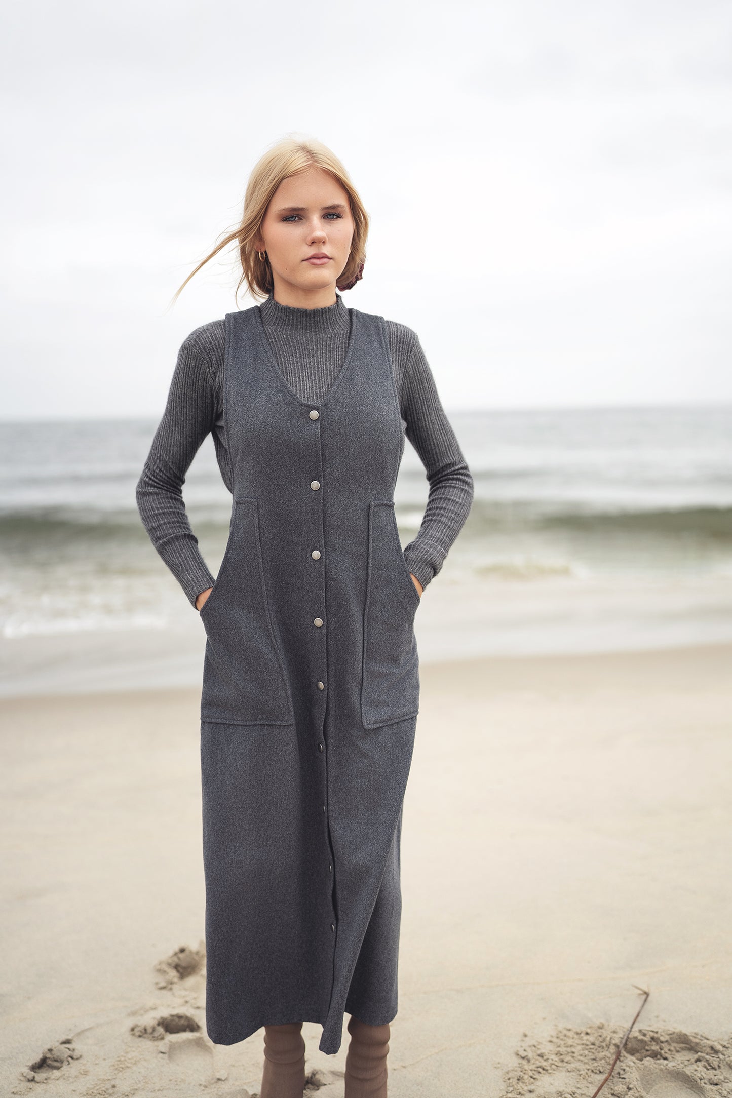 WOOL BUTTON DOWN JUMPER