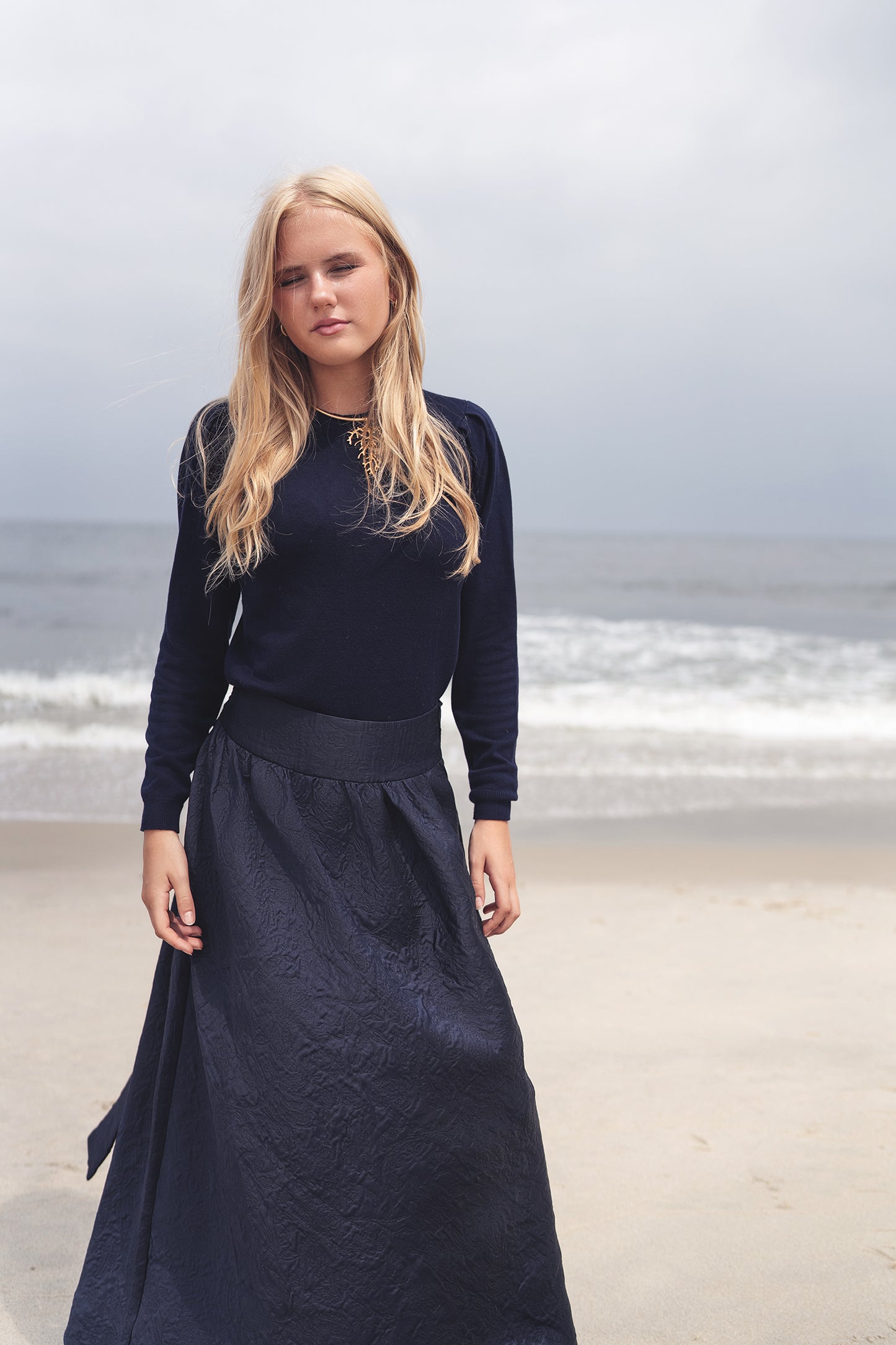 BACK BOW BROCADE SKIRT