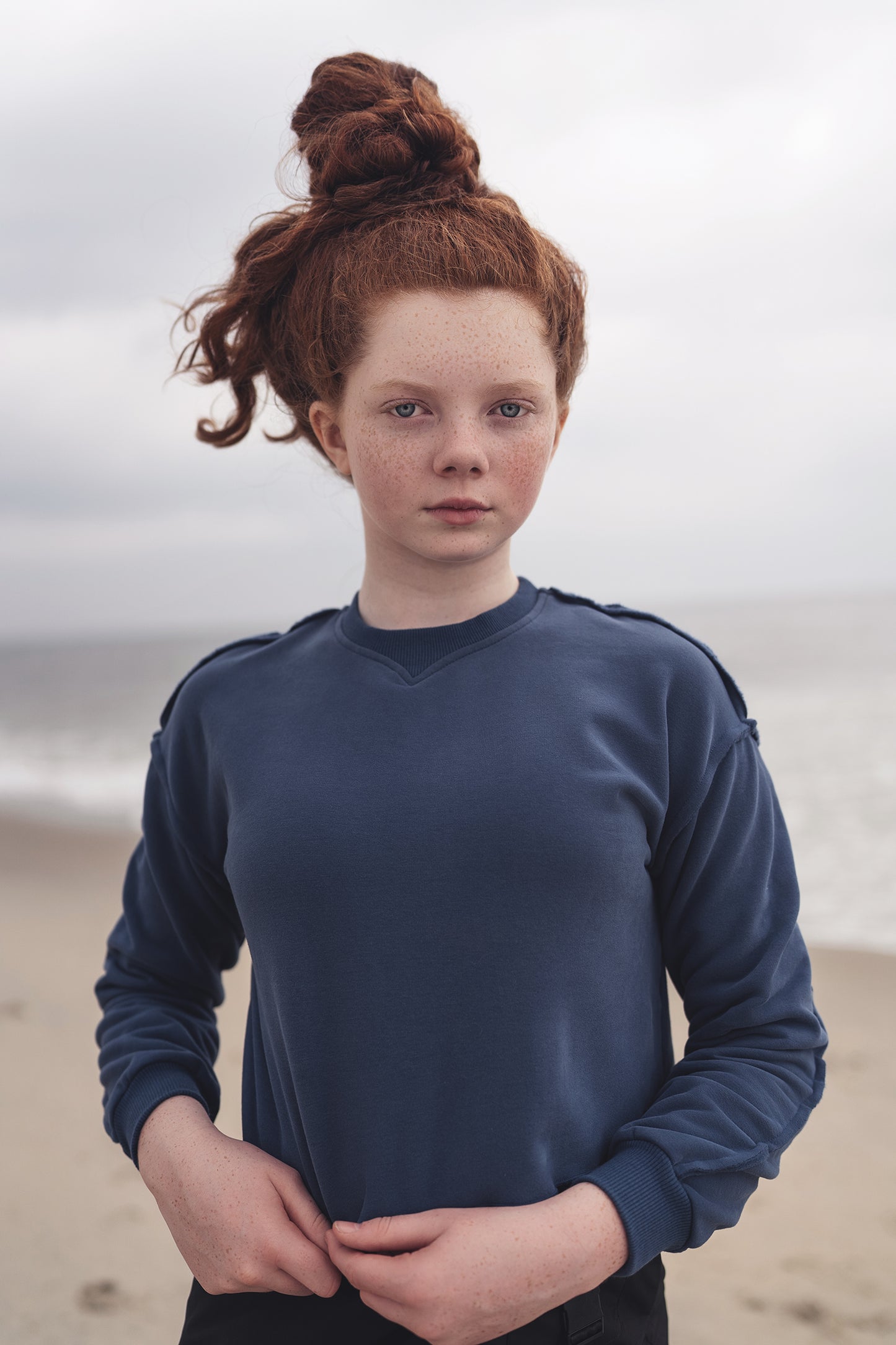 RAW EDGE SWEATSHIRT