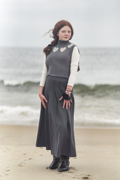 G769-BK - BOX PLEATED SKIRT
