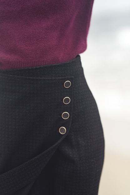 G766-BK - WOOL WRAP SKIRT