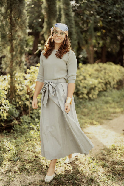 G860-MI - FRONT BOW DETAIL TAFFETA SKIRT